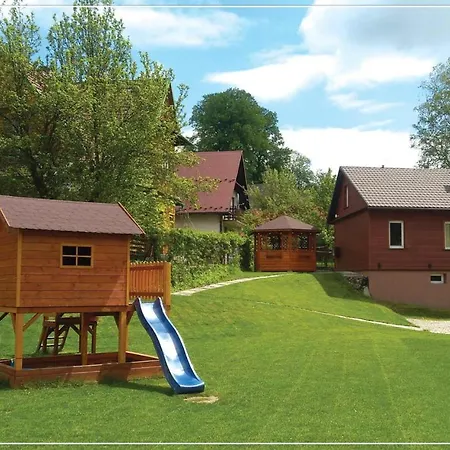 Przystanek - Caloroczny Prázdninový dům *