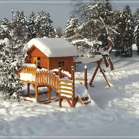 Prázdninový dům Przystanek - Caloroczny Rabka
