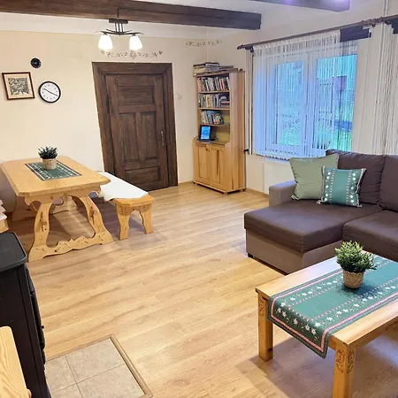 Przystanek - Caloroczny בית נופש