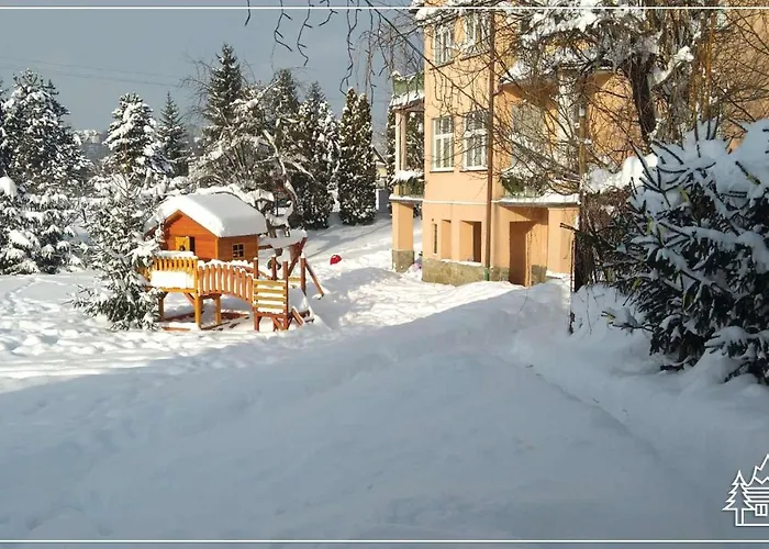 Przystanek - Caloroczny בית נופש *