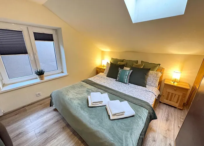 Przystanek - Caloroczny